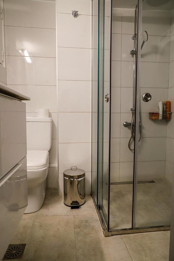 Newly Renovated Apartment 7 Min Walk From Acropolis Athene Buitenkant foto