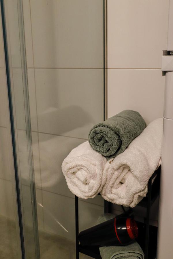Newly Renovated Apartment 7 Min Walk From Acropolis Athene Buitenkant foto