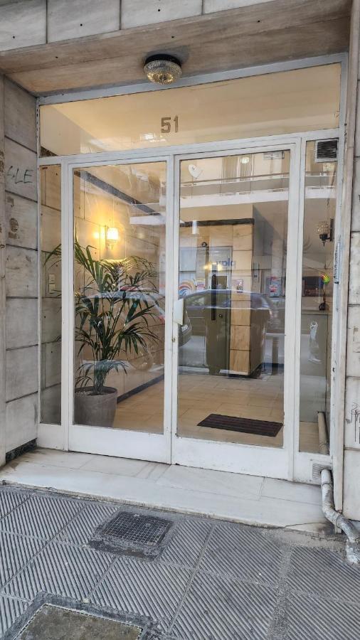 Newly Renovated Apartment 7 Min Walk From Acropolis Athene Buitenkant foto